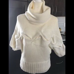 Like new sweater
